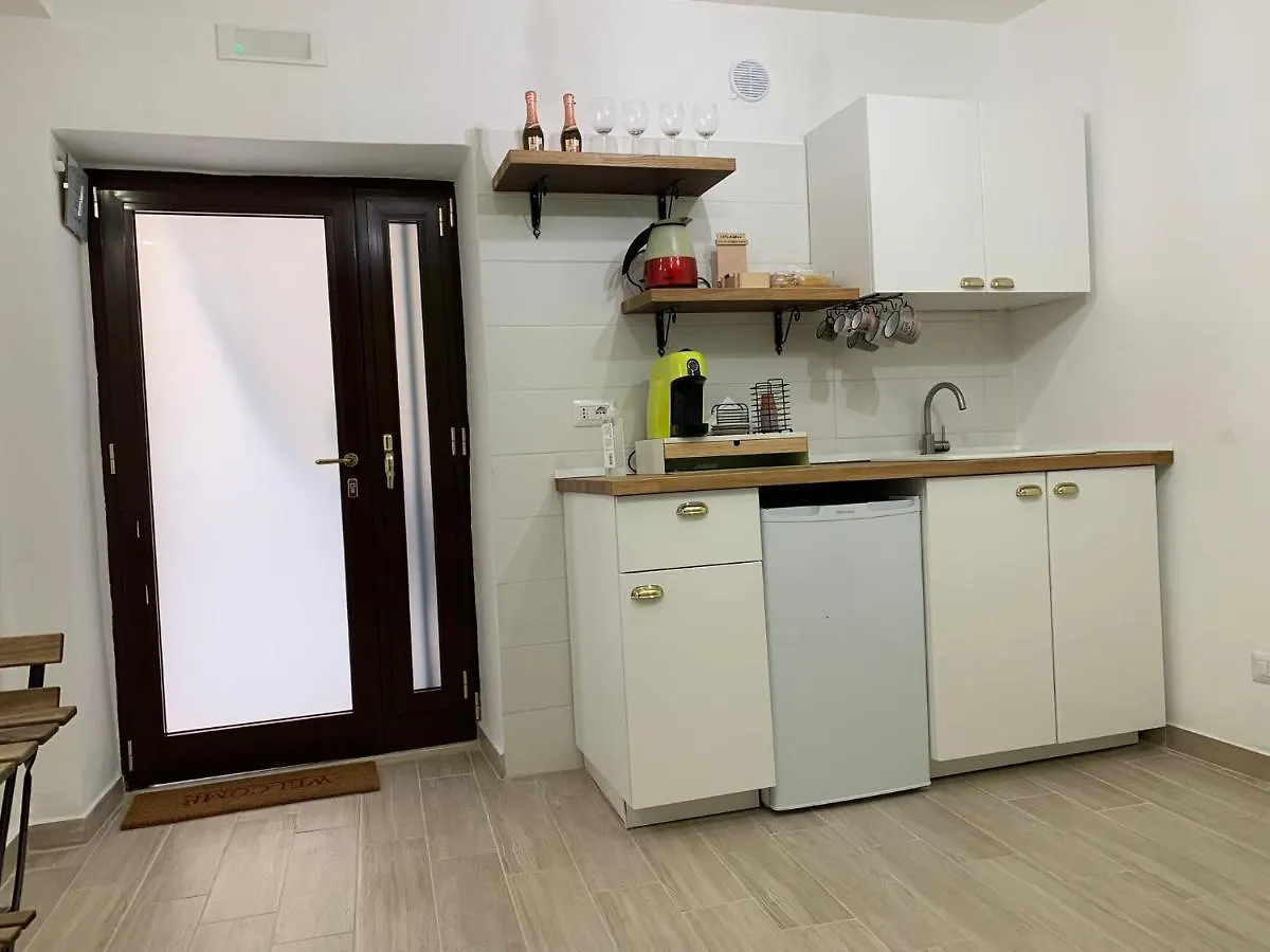 Appartamento La Pelliccia Bari 0*,  Italia